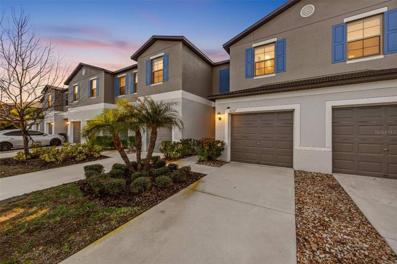 Townes At Summerfield CreekHomes for Sale in Riverview, FL