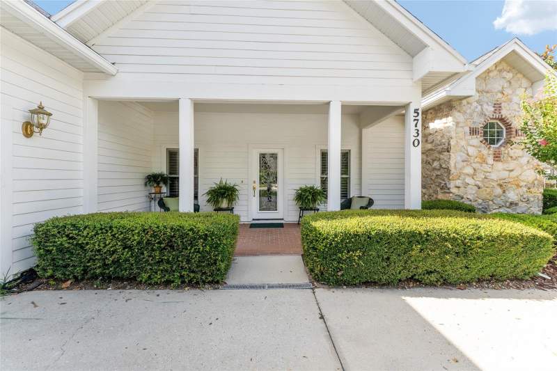 4 bedroom Single Family Residence at 5730 NW 52nd Place, Millhopper Forest Unit 2A, Gainesville — photo 4