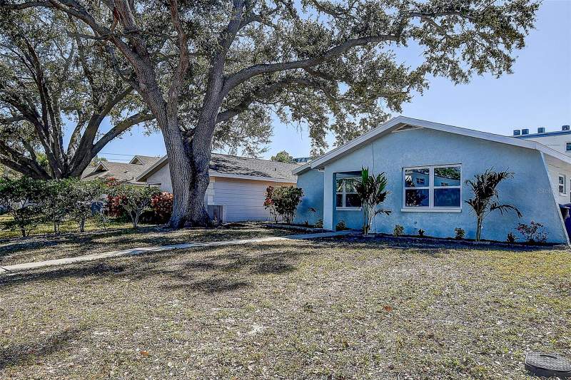 3 bedroom Single Family Residence at 130 42nd Avenue, Sycamore Park, St Petersburg — photo 4