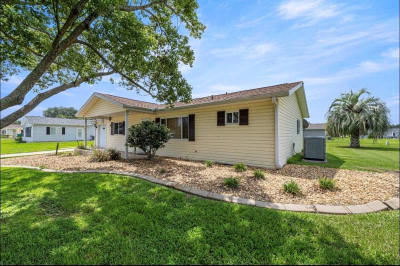 2 bedroom Single Family Residence at 10358 SE 178 Place, Spruce Creek South, Summerfield — photo 2