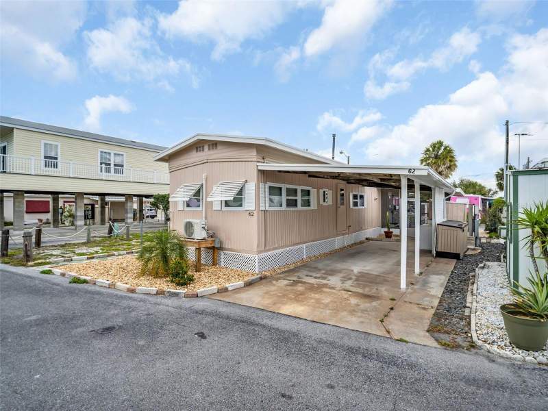 2 bedroom Mobile Home at 800 Chesapeake Drive #62, Chesapeake Point Co-Op Inc Unrec, Tarpon Springs — photo 2