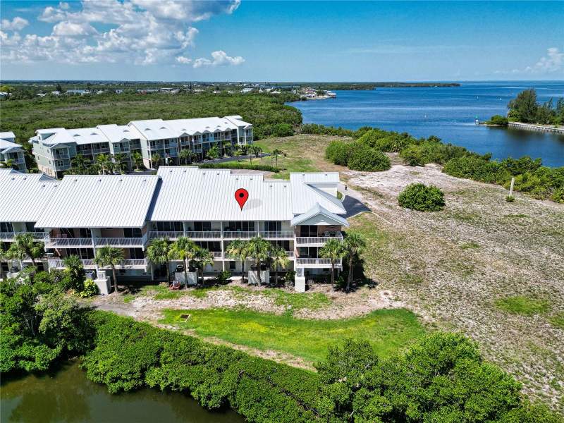 2 bedroom Townhouse at 3273 Mangrove Point Drive, Bahia Beach Twnhms Ph 02, Ruskin — photo 4