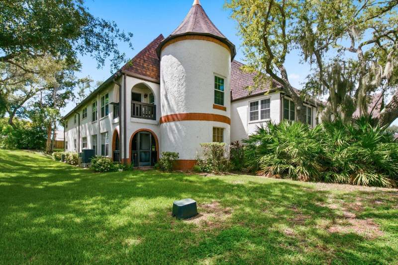 Harbour Towne Condo