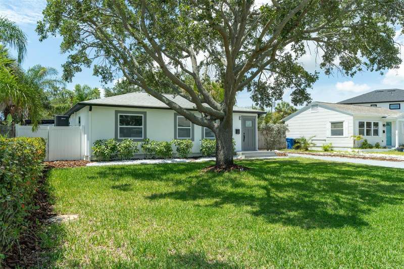 3 bedroom Single Family Residence at 116 85th Avenue, Rio Vista, St Petersburg — photo 3