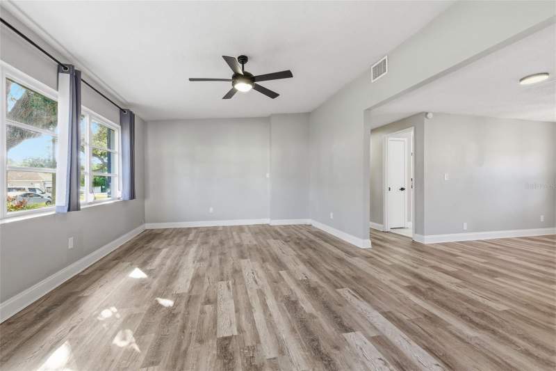 3 bedroom Single Family Residence at 7198 121st Way, Crestview Estates, Seminole — photo 4