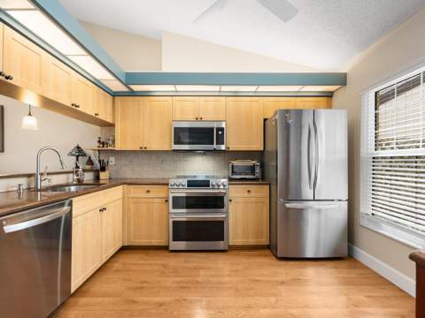 6103 Clubside Drive #6103, Sarasota FL - photo 11 of 71