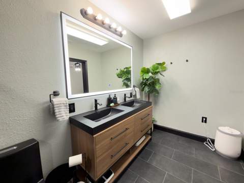 207 Mandarin Ln, Fruitland Park FL - photo 17 of 79