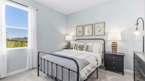18108 Tavernside Trail, Lakewood Ranch FL - photo 14 of 45