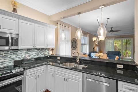 5626 Cortina Lane, Palmetto FL - photo 23 of 43