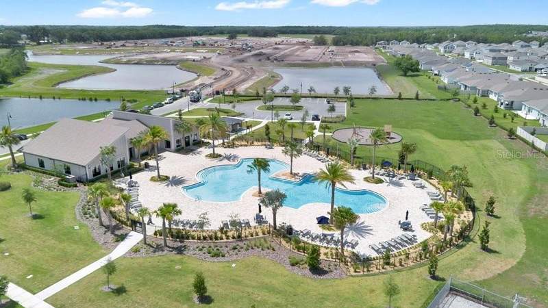 6 bedroom Single Family Residence at 2068 Live Oak Ridge Road, Storey Creek Ph 1, Kissimmee — photo 3
