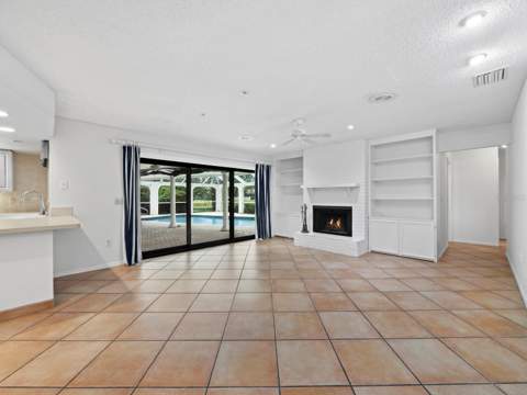 6945 Country Lakes Circle, Sarasota FL - photo 13 of 37