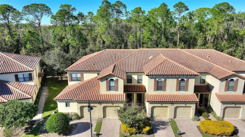 3 bedroom Townhouse at 8205 Roseville Blvd, Fountains At Championsgate Ph 1 Replat, Davenport — photo 3