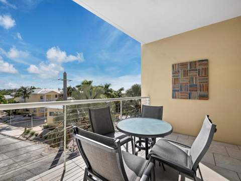 915 Seaside Drive #310, Sarasota FL - photo 23 of 88