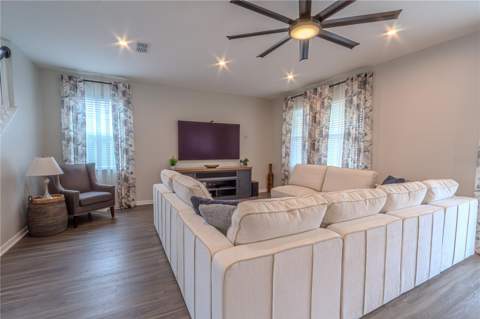 1261 Lone Palm Way, St Cloud FL - photo 6 of 46