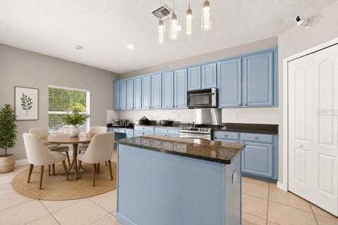 10637 Liberty Bell Drive, Tampa FL - photo 14 of 94