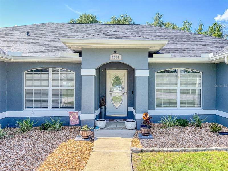 4 bedroom Single Family Residence at 9584 SW 42nd Court, Ocala Waterway / Kingsland Country Estates, Ocala — photo 2