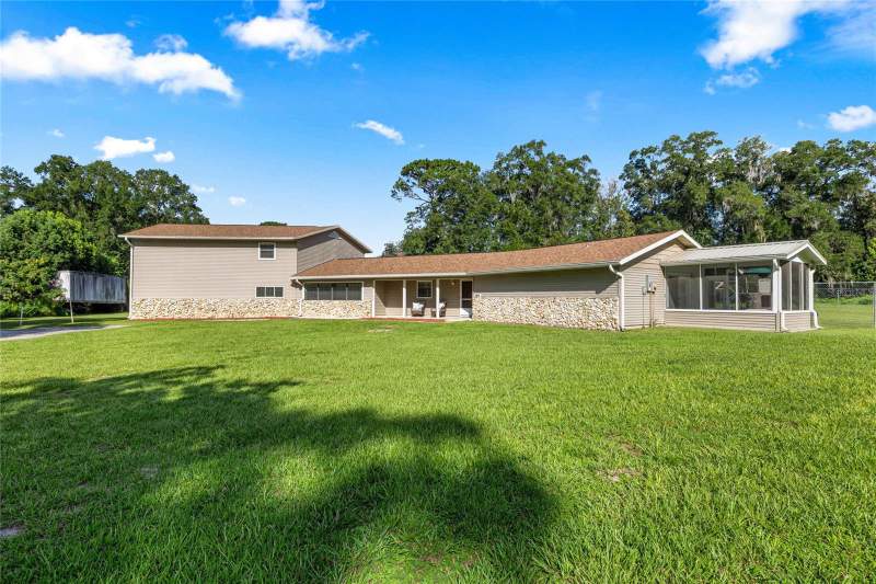 5 bedroom Single Family Residence at 2809 NE 49th Street, North Pine Ranchettes, Ocala — photo 3