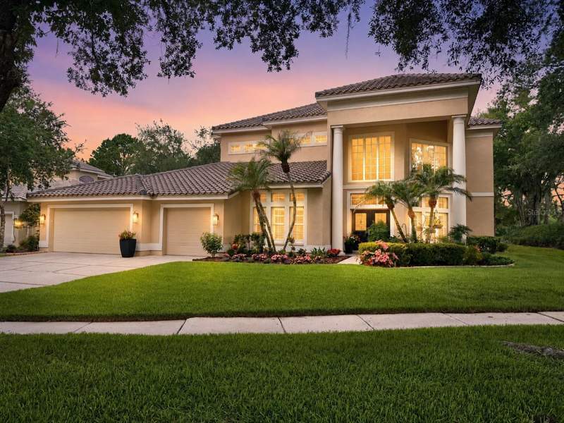 5 bedroom Single Family Residence at 17422 Heather Oaks Place, Hunters Green, Tampa — photo 2