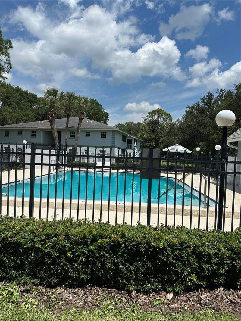 2 bedroom Condominium at 584 Fairways Lane #F202, Silver Downs, Ocala — photo 5
