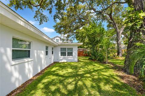 200 Lagoon Drive, Palm Harbor FL - photo 16 of 73