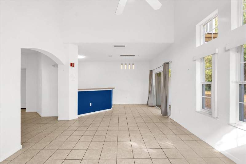 4 bedroom Townhouse at 1001 Park Ridge Circle, Lake Berkley Resort Villas Ph 2, Kissimmee — photo 4