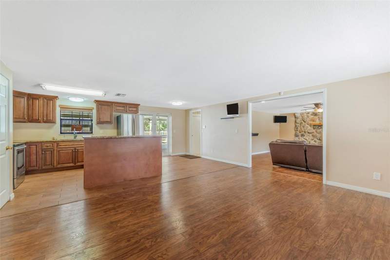 3 bedroom Single Family Residence at 14535 Sassandra Drive, 04 Lakes Estates, Odessa — photo 4