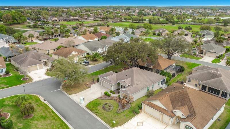 3 bedroom Single Family Residence at 2679 Lantana Avenue, Villages Of Sumter, The Villages — photo 4