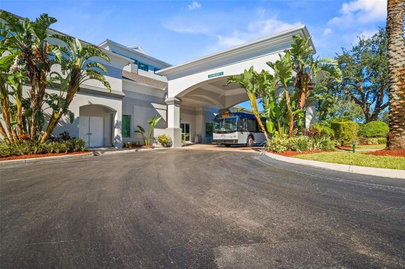 1 bedroom Condo - Hotel at 8303 PALM PARKWAY #404, 8303 RESIDENCE, ORLANDO — photo 1