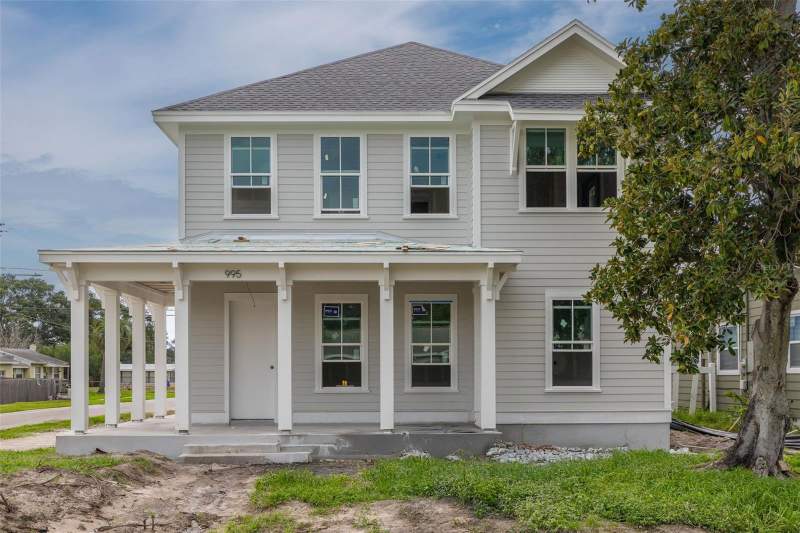 4 bedroom Single Family Residence at 995 48th Avenue, Ravenswood, St Petersburg — photo 2
