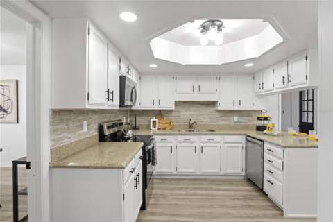 2540 Albany Drive, Kissimmee FL - photo 23 of 92