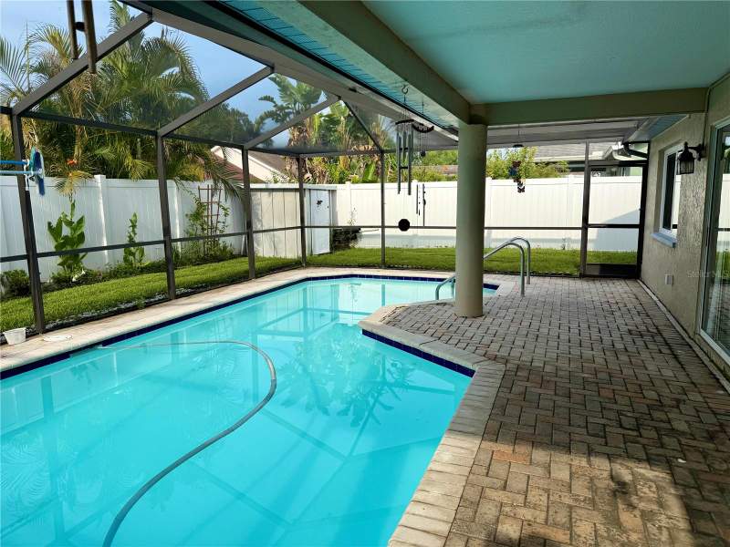 3 bedroom Single Family Residence at 3670 Lake Boulevard, Lakes Unit 2 Ph 2 The, Clearwater — photo 2