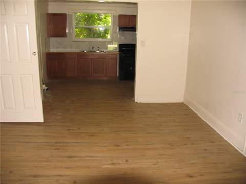 323 Dover Street, Orlando FL - photo 7 of 11