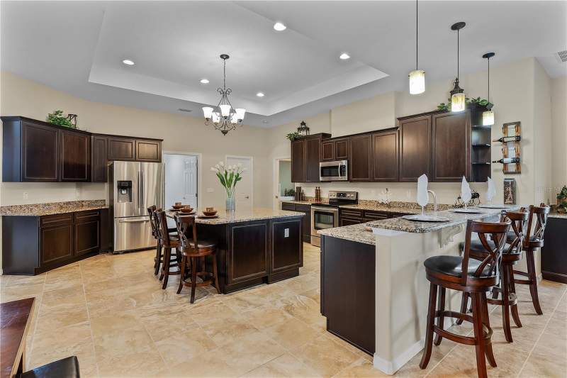 3 bedroom Single Family Residence at 10710 SW 49th Avenue, Kingsland Country Estate, Ocala — photo 4