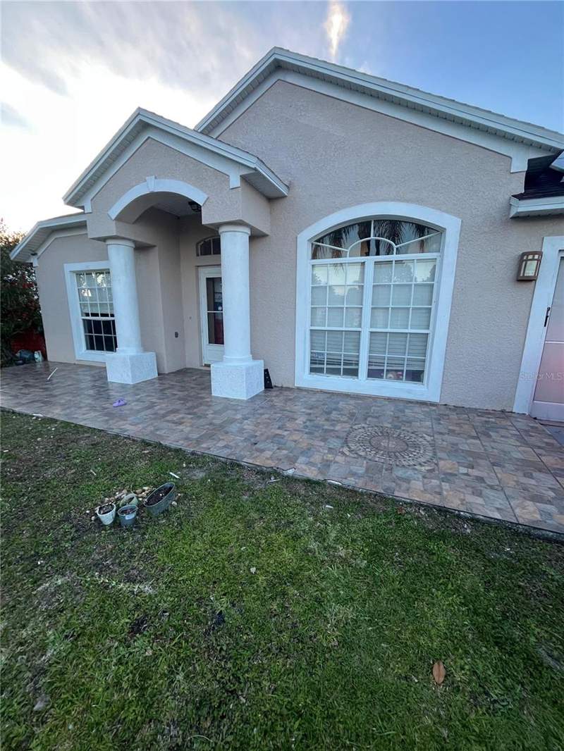5 bedroom Single Family Residence at 823 OGNON COURT, POINCIANA VILLAGE 5 NBHD 1, KISSIMMEE — photo 3
