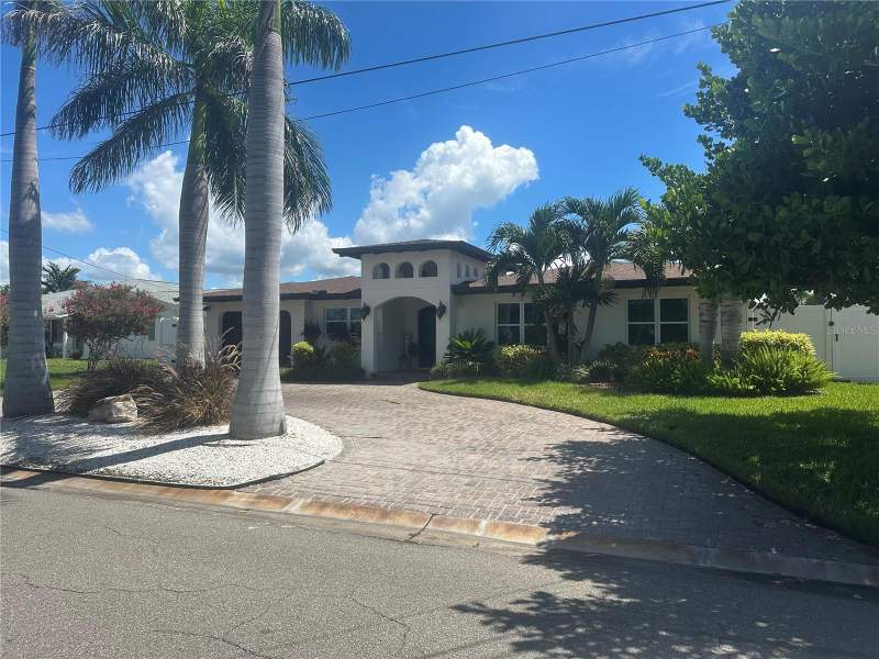 3943 14TH WAY home for sale in Patrician Point