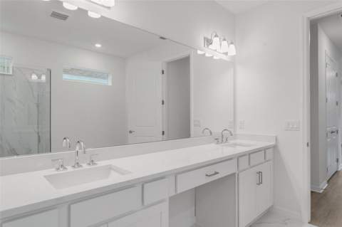 17572 Valleywood Parkway, Land O Lakes FL - photo 10 of 57