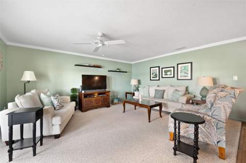5257 Beach Drive #D, St Petersburg FL - photo 13 of 42