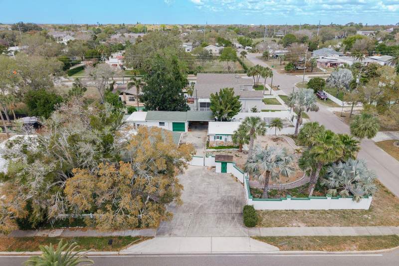 2 bedroom Single Family Residence at 1115 Pennsylvania Avenue, Palm Harbor Estates, Palm Harbor — photo 4