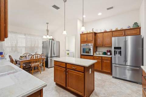 1926 Eldridge Loop, The Villages FL - photo 9 of 37