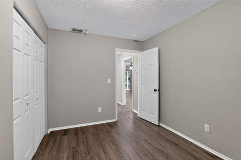 26430 Sleepy Hollow Street, Mount Plymouth FL - photo 23 of 32