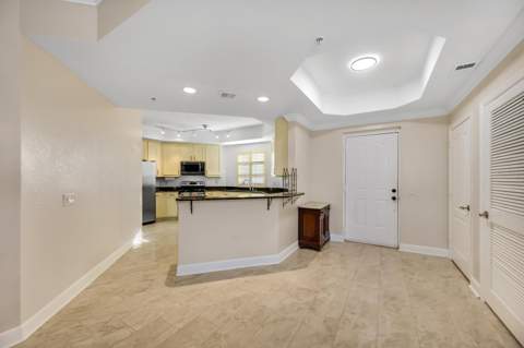 12077 Gandy Boulevard #333, St Petersburg FL - photo 10 of 34