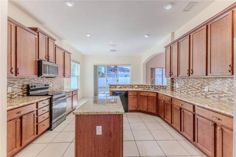 13772 Dunwoody Drive, Spring Hill FL - photo 13 of 84