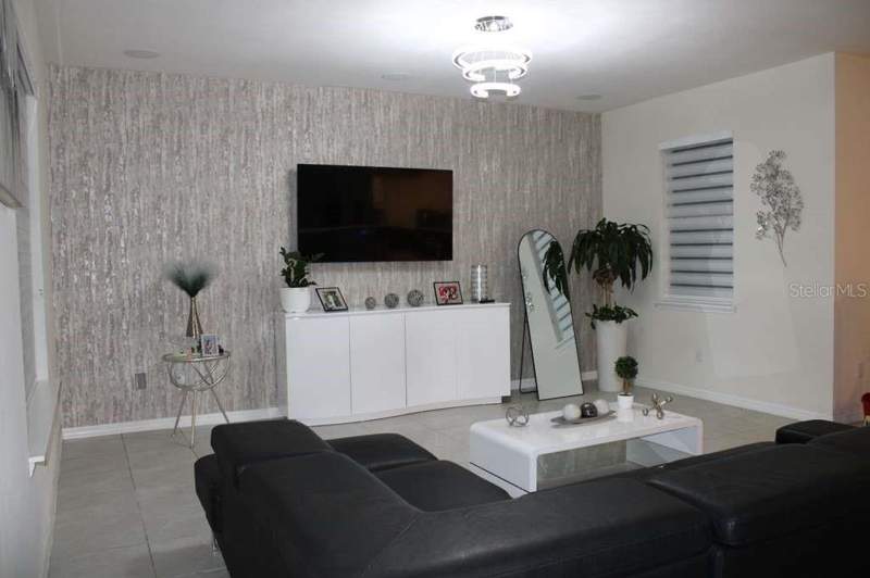 3 bedroom Single Family Residence at 1723 Flourish Avenue, Tohoqua Ph 1, Kissimmee — photo 3