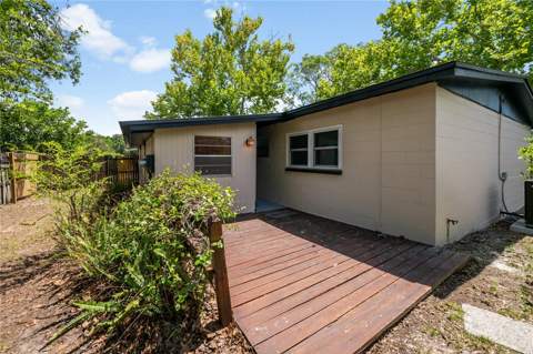 7402 Wishing Well Court, Tampa FL - photo 21 of 29