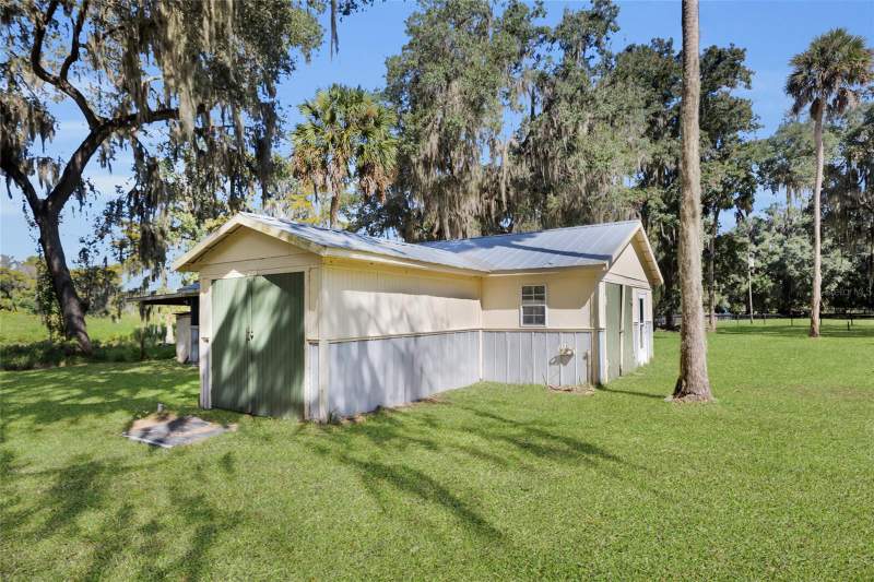 3 bedroom Farm at 18500 NW 43rd Court Road, Lakeside Oaks, Citra — photo 3