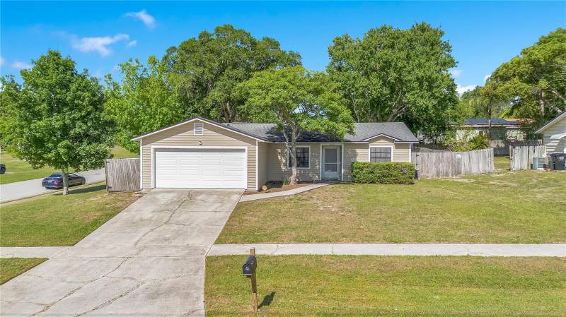3 bedroom Single Family Residence at 370 N Lake Avenue, Dream Lake, Apopka — photo 5