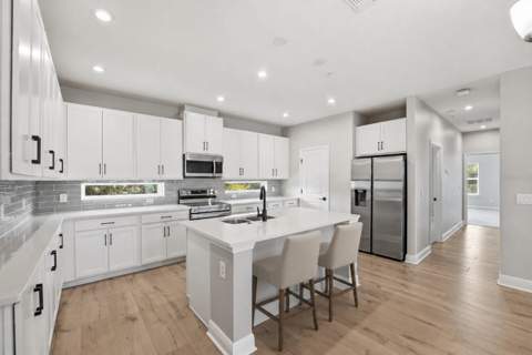 7227 Nemours Parkway, Orlando FL - photo 12 of 41