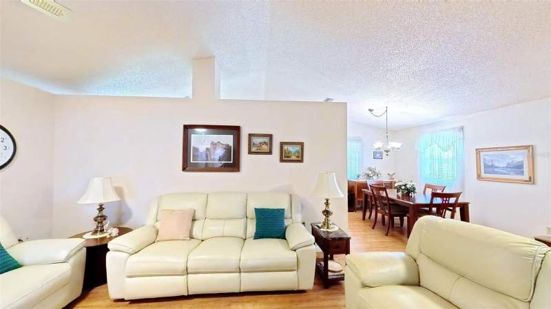 2 bedroom Single Family Residence at 1410 New Abbey Avenue, Scottish Hlnds Ph N, Leesburg — photo 5