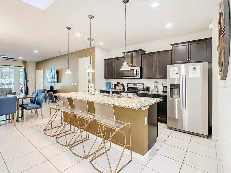 6 bedroom Single Family Residence at 1809 Nice Court, Windsor At Westside Ph 2A, Kissimmee — photo 5