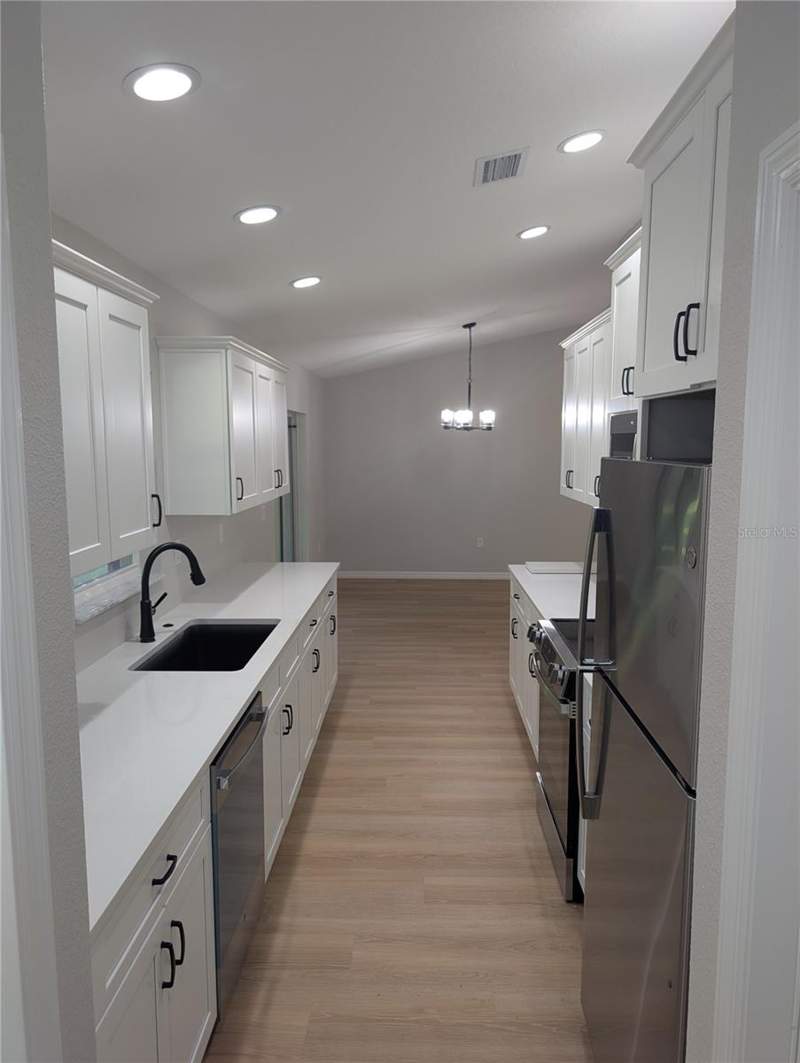 3 bedroom Single Family Residence at 4258 SW 157th Court, Rainbow Park Un #3, Ocala — photo 5